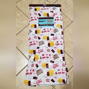 Hershey's S'mores ALWAYS & S'MOREVER Valentine's Day 60 x 70 Inch Plush Throw